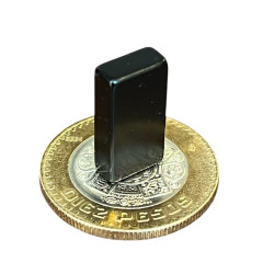 Iman epoxico rectangular 20mm x 10mm x 5mm
