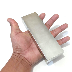 Imán 150mm x 50mm x 20mm Neodimio Súper Fuerte 13,500 Gauss