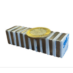 Imán 20mm x 20mm x 5mm 3M Neodimio Con Adhesivo 12,000 Gauss