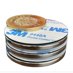Imán 40mm x 3mm 3M Neodimio Con Adhesivo 12,000 Gauss