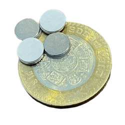 Imán 8mm x 1mm 3M Neodimio Con Adhesivo 12,000 Gauss
