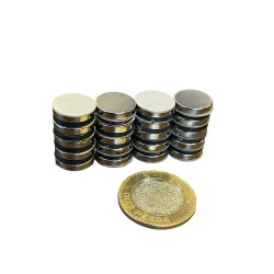 Imán 15mm x 3mm 3M Neodimio Con Adhesivo 12,000 Gauss